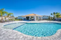 Luxury 5 Bedroom Home 10 Minutes from Disney - Villas