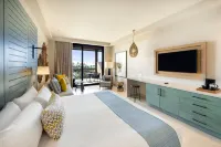 Unique Club at Lopesan Costa Bávaro Resort