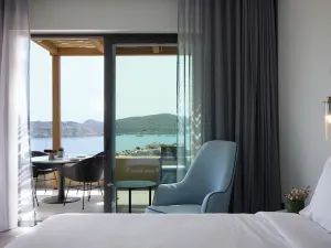 Cayo Exclusive Resort & Spa