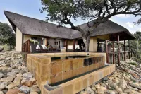 Amakhosi Safari Lodge & Spa