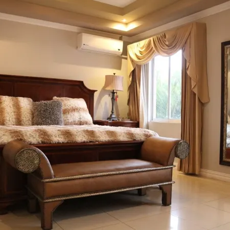 Deluxe Property in Cariari