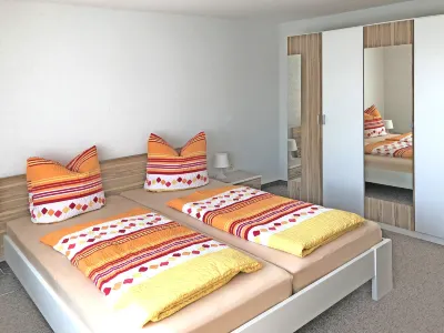 Apartment Near the Forest Hotels near Rund um Pretzfeld