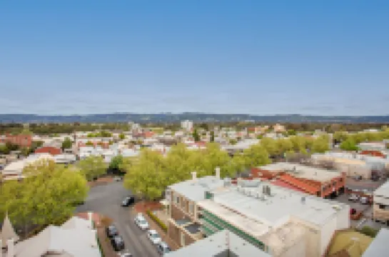 Hume Serviced Apartments