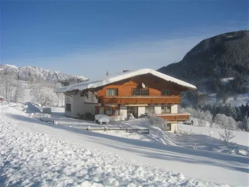 Schladming Spacious Base with Sauna - 3 estrellas