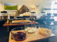 The Black Bull Motel Hotels in Traralgon