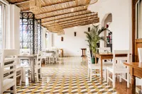 Luz de Luna Hotel Barrio Escalante فنادق في San Pedro