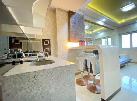 Modern 2Br Apartment at Suites @Metro