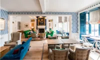 The Swan Hotel - Beach