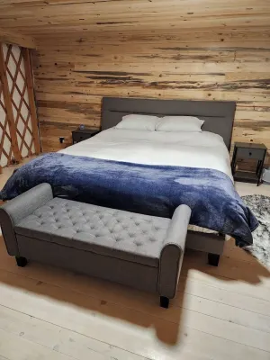 Cozy and POSH-est Yurt in gorgeous Boise National Forest