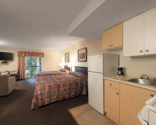Canadian Inn Hotels in Surrey