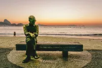 宮殿海灘旅館