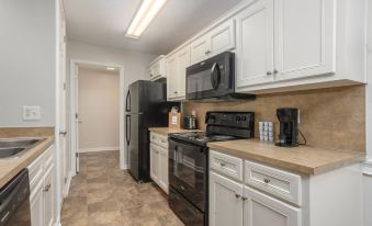 One Bedroom Apartment in Columbus Georgia by Downtown and Fort Benning