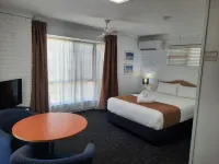 Cleveland Motor Inn فنادق في Alexandra Hills