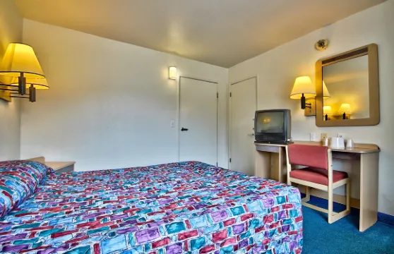 赫勒拿美洲最佳價值套房酒店