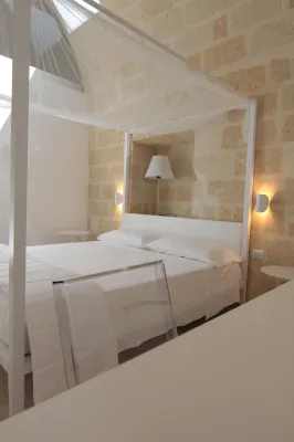 Lamia Room Rentals - شرفة