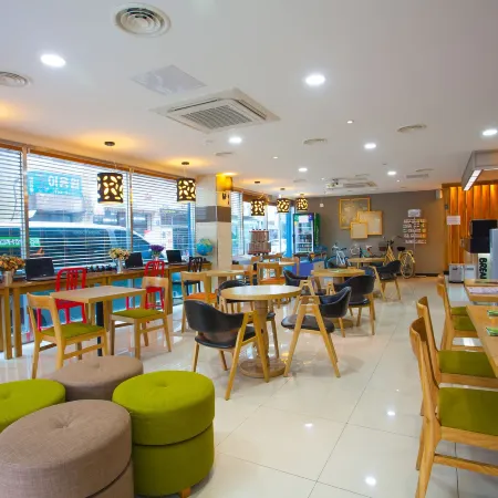 Jeju R Hotel & Guesthouse