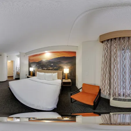 Clarion Pointe Sevierville-Pigeon Forge Hotels in Sevierville