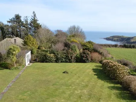 Trelawne Hotel Отели в г. Сейнт Энтони-ин-Менедж