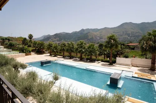 Al Balhara Resort & Spa Hotels in Piana degli Albanesi