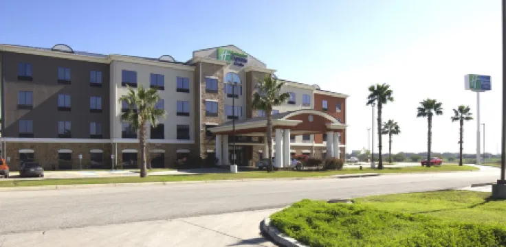 Holiday Inn Express & Suites SEGUIN by IHG