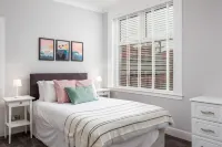Seafield House - Donnini Apartments - 4-Sterne