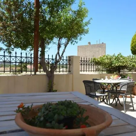 Olive Oil Residence