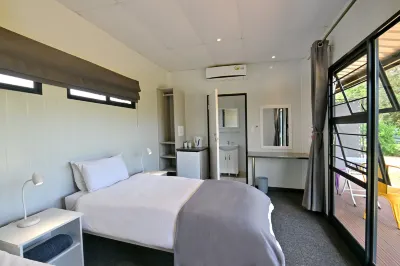 SleepOver Komatipoort Hotels in Komatipoort