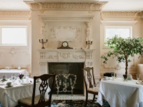 南郡 本寧頓酒店