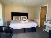 Highfield Coach House Hotels in Lymington