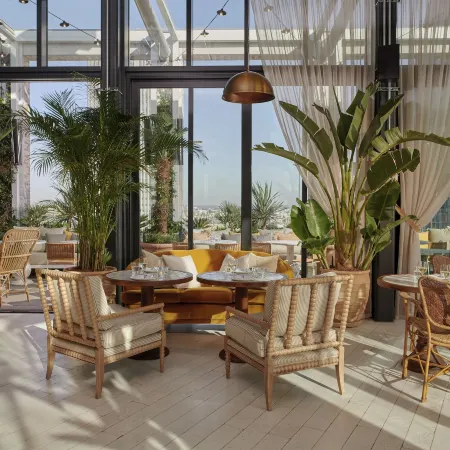 The Hoxton, Southwark Отели рядом с достопримечательностью «Театр Олд-Вик»