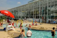 Big Splash Adventure Indoor Water Park & Resort - Pools