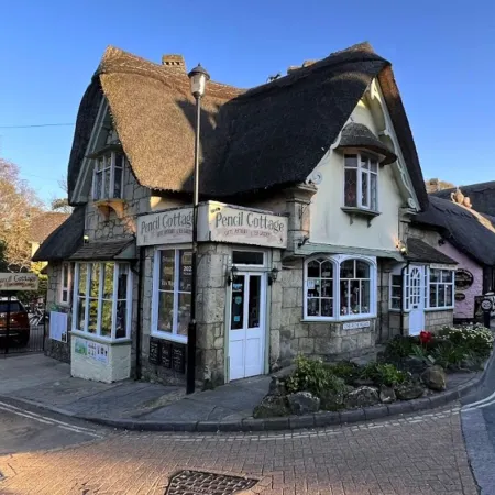 Fernhurst Holiday Apartments