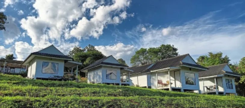 ปายซันไรส์ แคมปิ้ง รีสอร์ท โรงแรมใกล้สะพานบุญก่อกู่โส