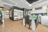 30th+ Floor Apartments in Sky Tower Hotels in Wrocław