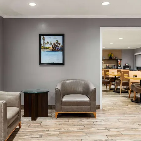 La Quinta Inn & Suites by Wyndham Chicago Tinley Park