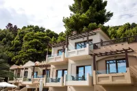 Blue Green Bay Hotels in Скопелос
