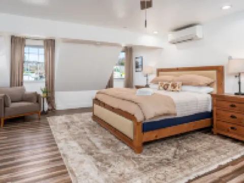 The Four Daughters Hotels in Oakhurst