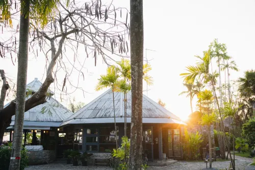 Bann Pae Cabana Hotel and Resort