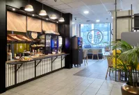 B&B โรงแรม Paris Saint-Denis Pleyel - พร้อมอาหารเช้า