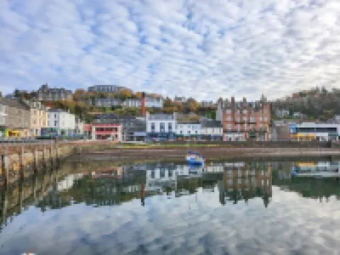 Sea side apartment close to everything
