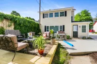 White House on Wisconsin-Upper |Renovated Colonial Revival |Horticultural Hall |Main St |Parking - 2 Hôtels à : Geneva