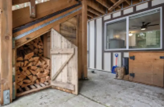 Rustic Charm and Hot Tub Oasis - Stunning Mountain Retreat Hotels in Government Camp