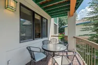 Ski-in/Ski-Out Access and Heated Pool - Stunning Alpine Retreat