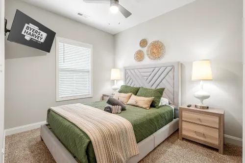 Rooftop Patio and Game Room Oasis - Exquisite Urban Retreat Hotels in Clarksville