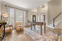 Private Pool and Game Room - Gorgeous Luxury Escape Hotels in Deer Park