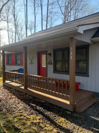 Cozy Cabin with Fire Pit and Nature Access - Inviting Mountain Retreat