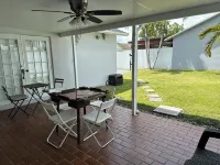 SW Miami Oasis with Playroom & Basketball Hoop