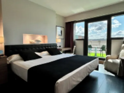 URH Hotel Spa Zen Balagares Hotels in Comarca Aviles