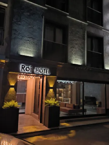 ロイホテル イズミール Izmir Museum of History and Art周辺のホテル