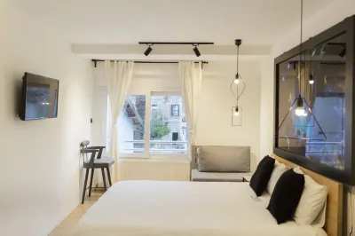 Ada Apart Otel Hotels near Liman Yolcu Salonu Turistik Mağaza İçi